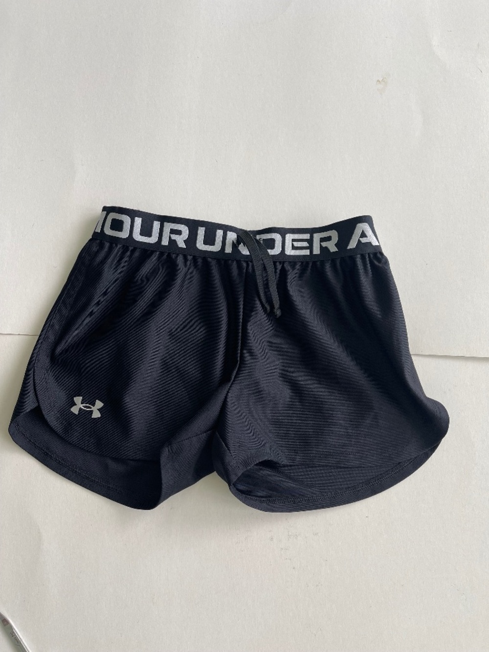 Under Armour Girls Athletic Shorts Youth Medium